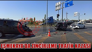 KONYA YOLU ESKİL KAVŞAĞINDA ZİNCİRLEME KAZA 5 YARALI 