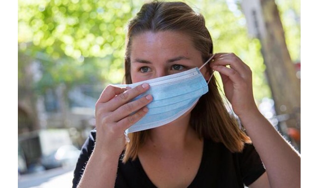 Sıcak hava ve maske cildinizin düşmanı olmasın