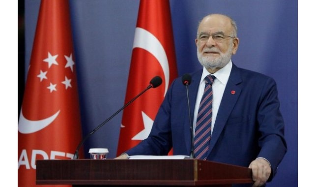 Karamollaoğlu: "Türkiye Kurtlar Vadisi dizi setine döndü"