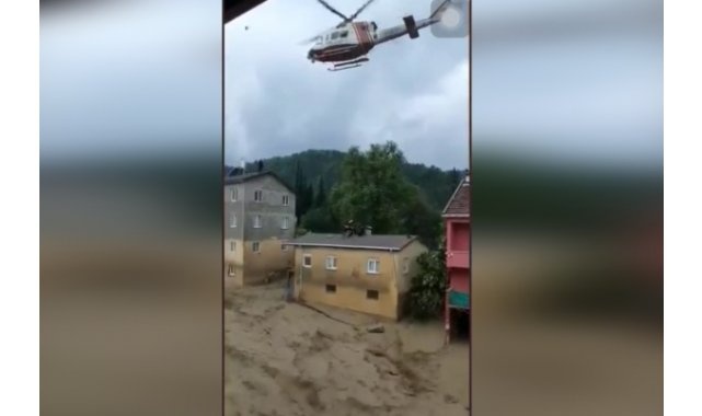 Sinop, Kastamonu ve Bartın'da tahliye çalışmaları devam ediyor