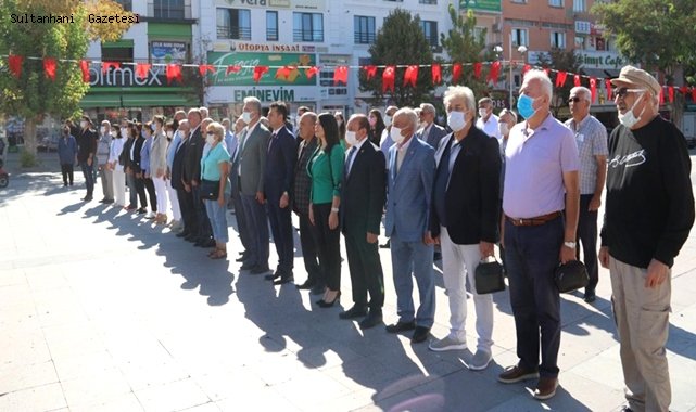 CHP KURULUŞUNUN 98. YIL DÖNÜMÜ NEDENİYLE AKSARAY'DA PROGRAM DÜZENLEDİ
