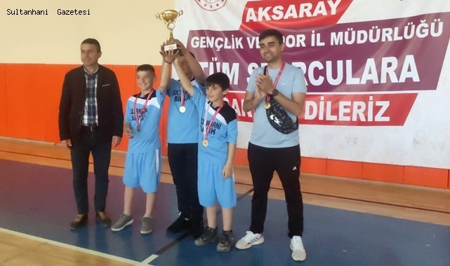 ÖĞRENCİLERİMİZ MASA TENİSİ YARIŞINDA AKSARAY İL BİRİNCİSİ OLDULAR