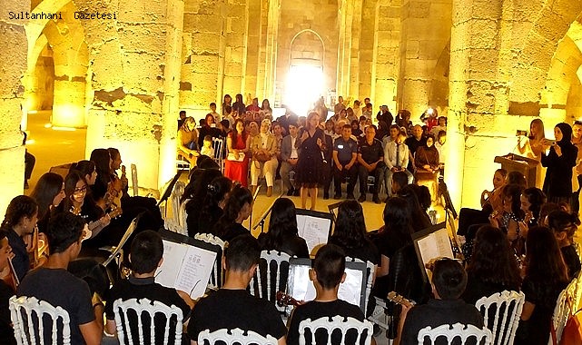 SULTANHANI KERVANSARAYI'NDA "SANAT FESTİVALİ" DÜZENLENDİ