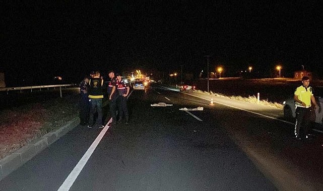 AKSARAY'DA 1 YAŞINDAKİ BEBEK OTOMOBİLDEN YOLA DÜŞEREK ÖLDÜ