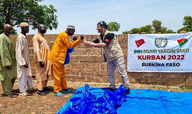 AKSARAY'DA İHH VAKFINA 235 HİSSE KURBAN BAĞIŞI YAPILDI