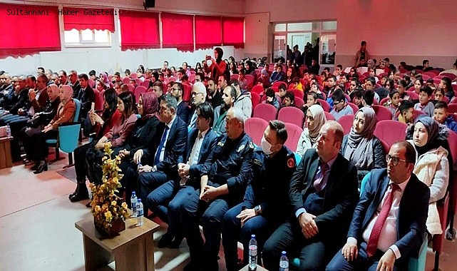 SULTANHANI İLÇESİNDE 12 MART İSTİKLAL MARŞININ KABULÜ ve MEHMET AKİF ERSOY'U ANMA GÜNÜ PROGRAMI