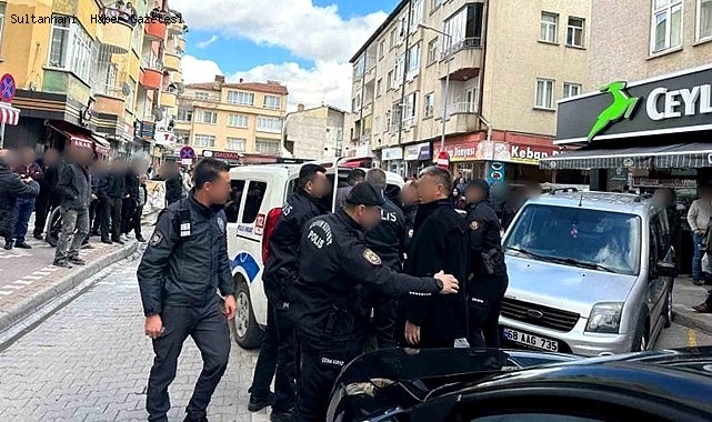 AKSARAY'DA İHALEDE YUMRUKLAR KONUŞTU: 2 YARALI