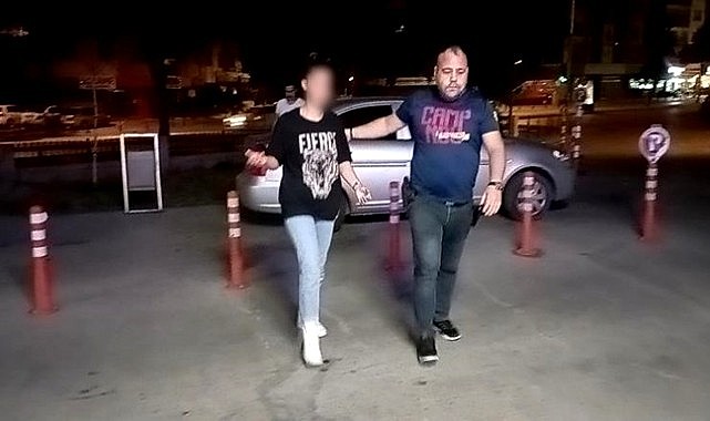 KONYA'DA 14 YAŞINDAKİ KIZ DEDESİNİ BIÇAKLADI