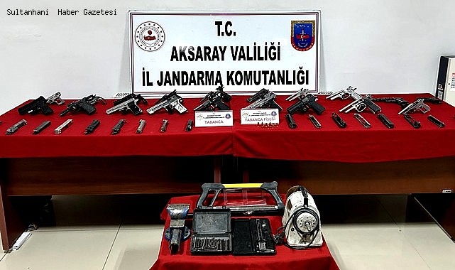 AKSARAY'DA KURUSIKI TABANCALARI GERÇEGE ÇEVİREN ŞAHIS YAKALANDI
