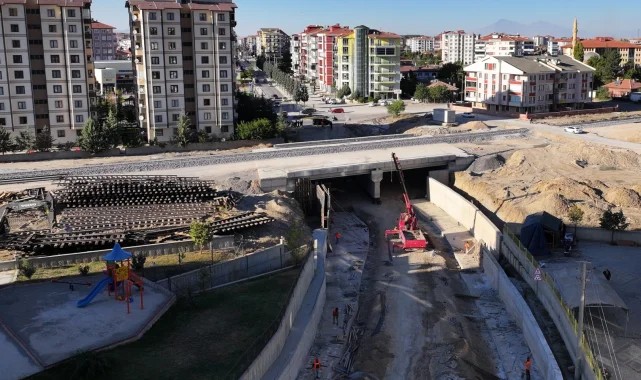 Ereğli'de Karaman-Ulukışla hızlı tren hattına yakın mercek