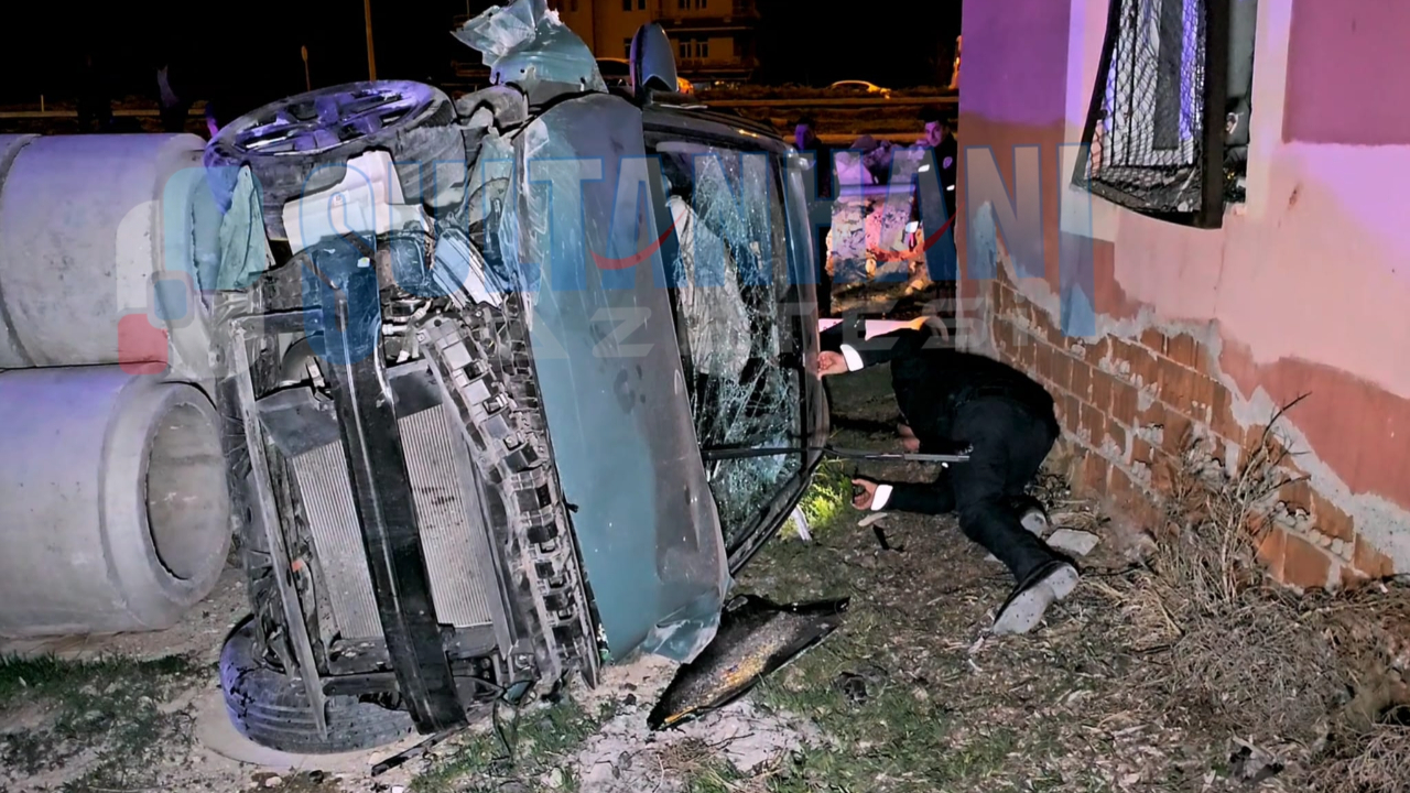 Sultanhanı'nda Otomobil yoldan çıkarak takla attı