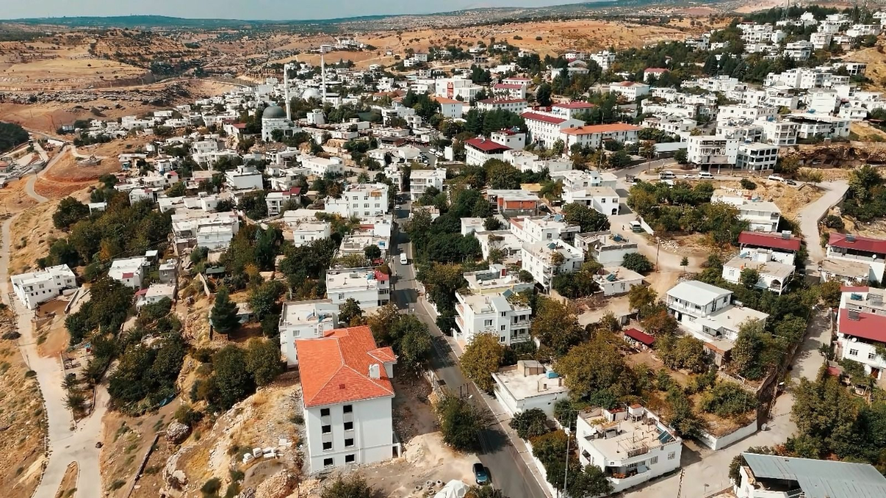 8 PEYGAMBERİN VE TARİHLE GÜZELLİKLERİ DİYARI EĞİL’E BAYRAMDA ZİYARETÇİ AKINI