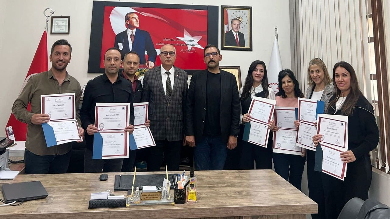 Sultanhanı 75. Yıl Cumhuriyet Okulu Öğretmenlerinden E-Twinning Başarısı!