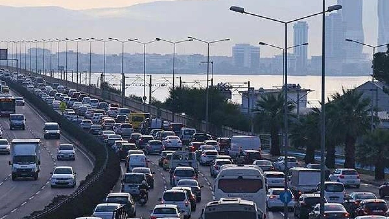 Bu taşıtlar nereye sığacak... Toplam taşıt sayısı 32 milyona yaklaştı