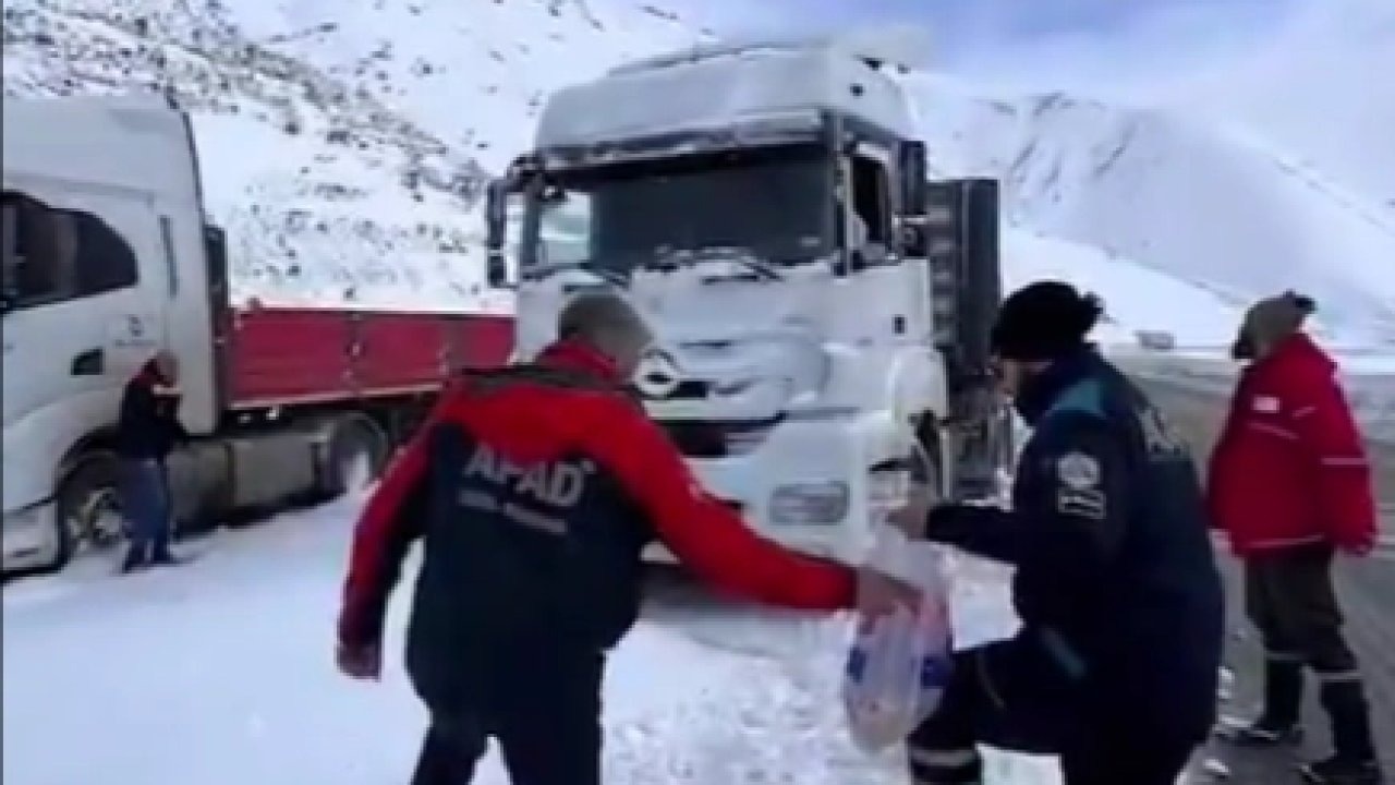 AFAD karla mücadele ve tedbiri elden bırakmıyor