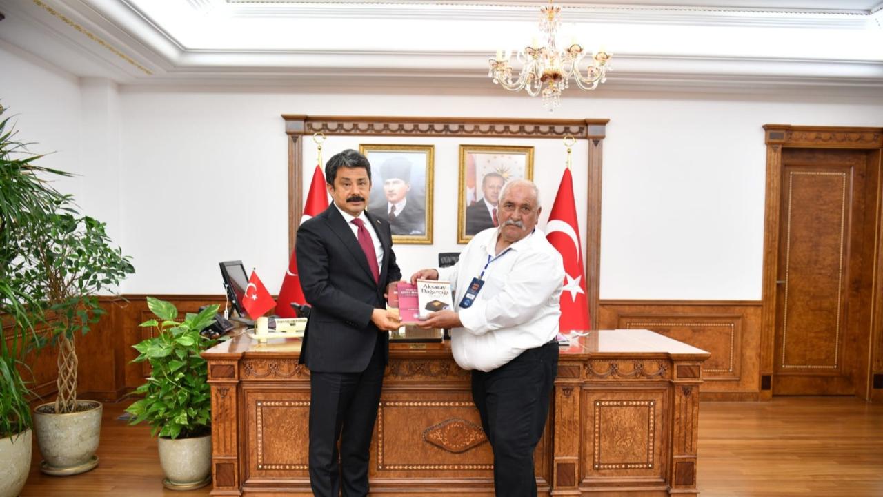 AKSARAY’I TANITAN ESERLER KIRŞEHİR PROTOKOLÜ KÜTÜPHANELERİNDE!