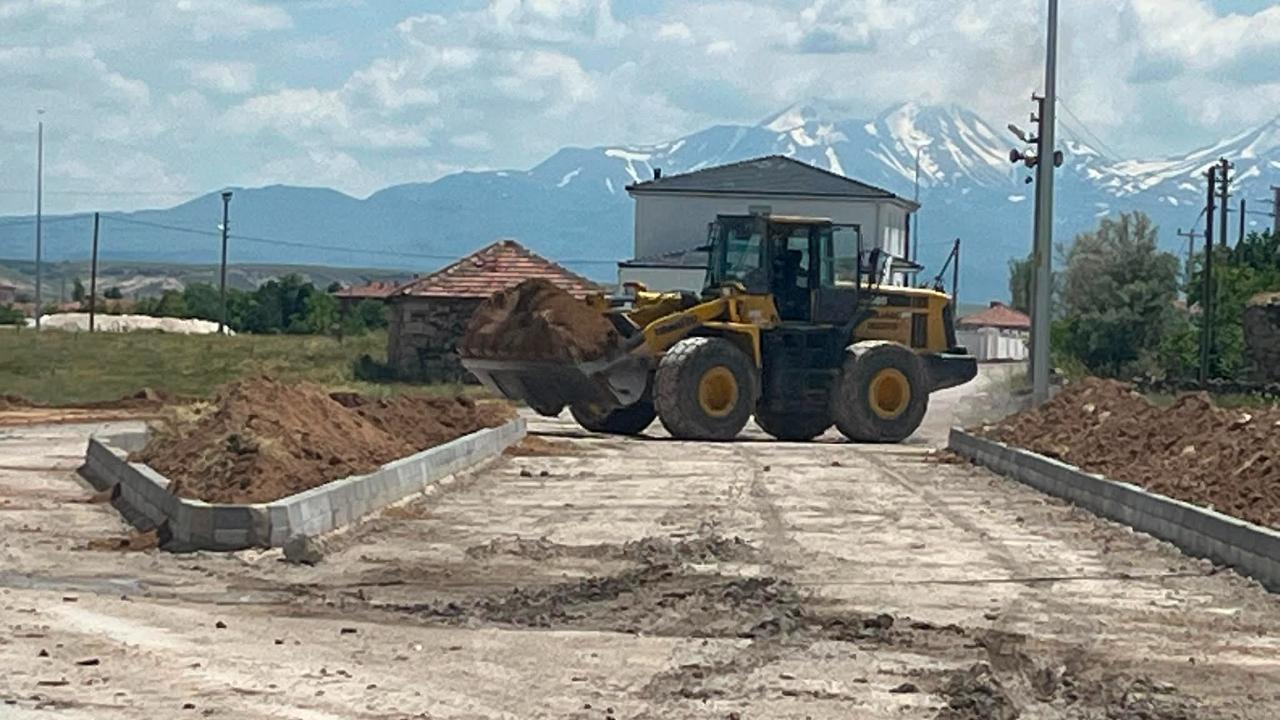 ASIRLIK YOLLARA NEŞTER! GÜLAĞAÇ-GÜZELYURT YOLUNDA TARİHİ DÖNÜŞÜM